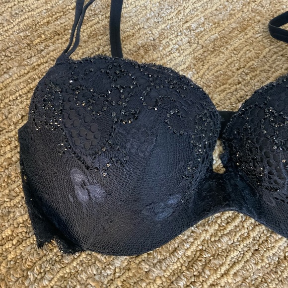 Victorias Secret Demi Very Sexy Bra - Picture 2 of 3